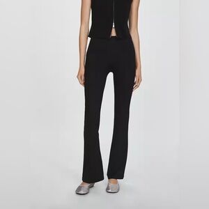 NWT MANGO FLARED LEGGING SIZE M